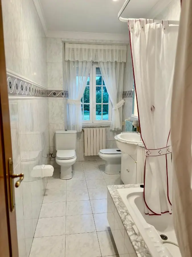 Baño con bañera